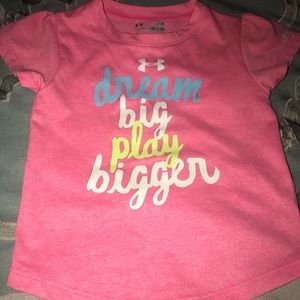 Under Armor t-shirt